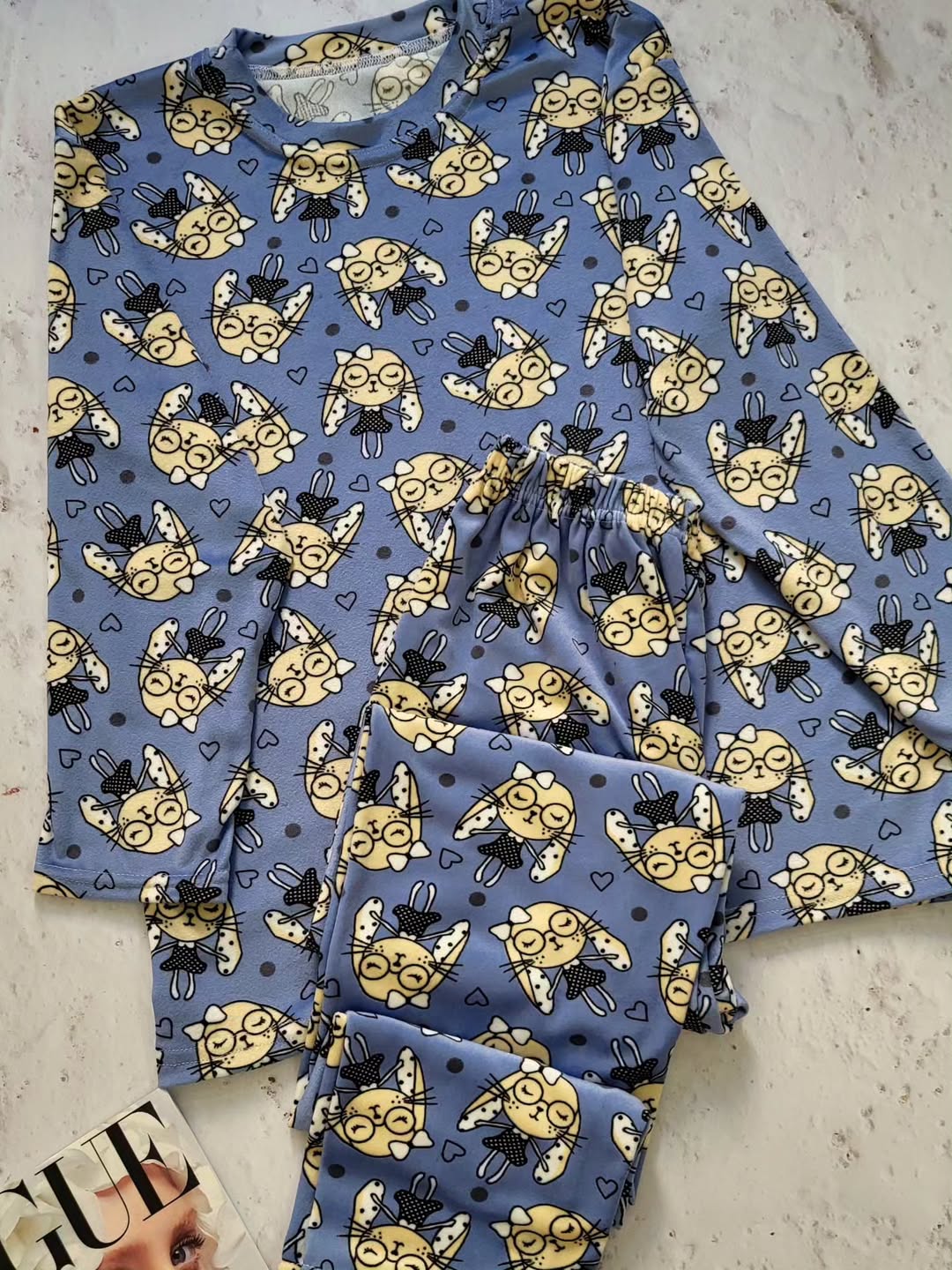 ست بلوز و شلوار زنانه  جنس مخمل با کشسانی بالا سایز ۳۶ تا ۴۸ گاها ۵۰