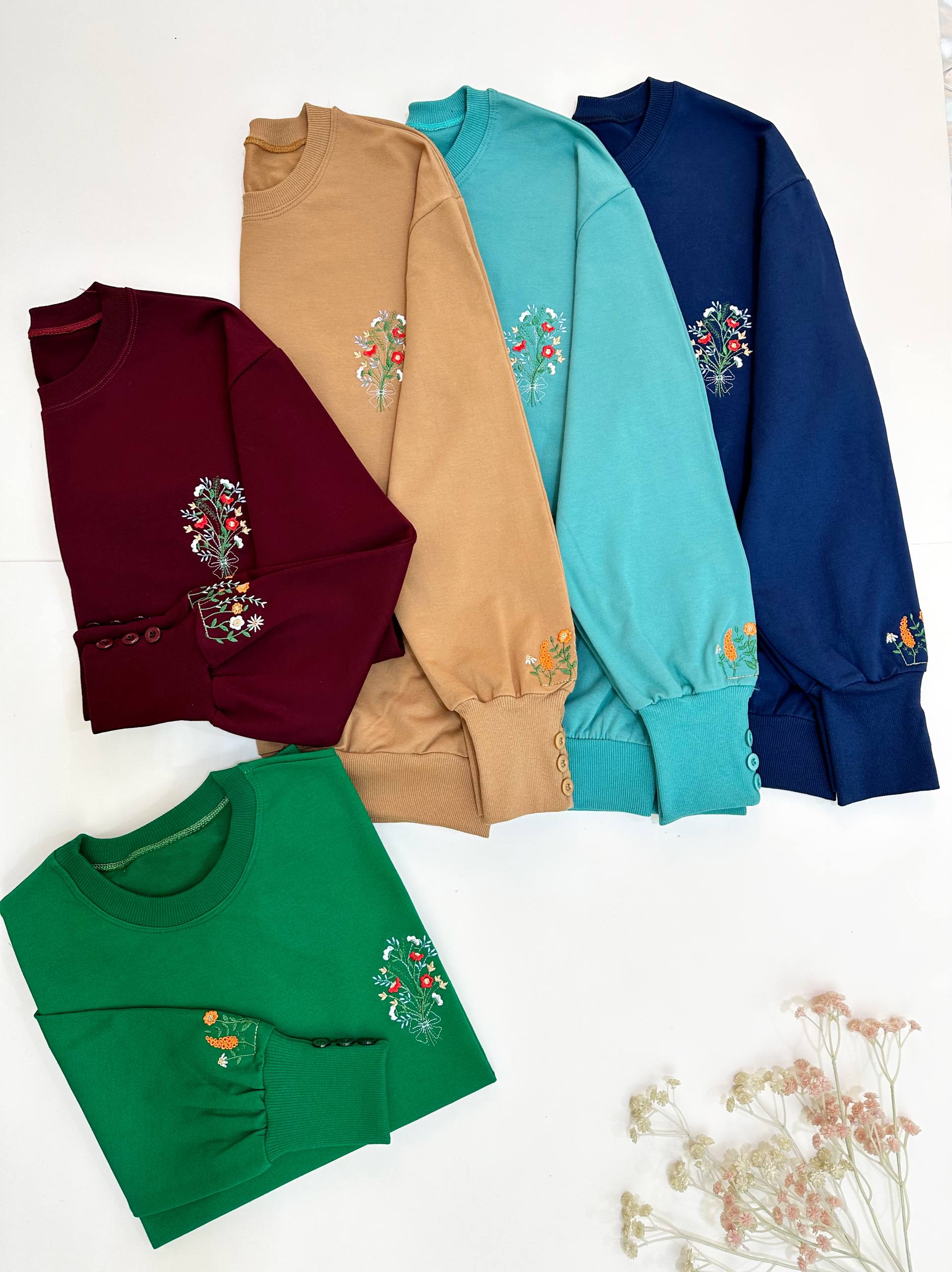 بلوز دورس حنا زنانه آستین بلندگلدوزی جنس دورس پنبه درجه یک  فری سایزتا ۴۶